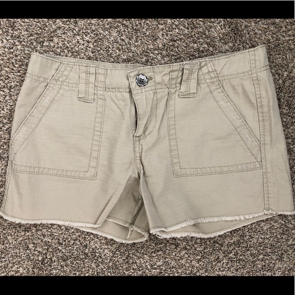 Tan/Khaki BKE Shorts